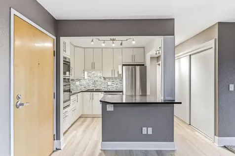 1700 Four Oaks Road Eagan MN 55121