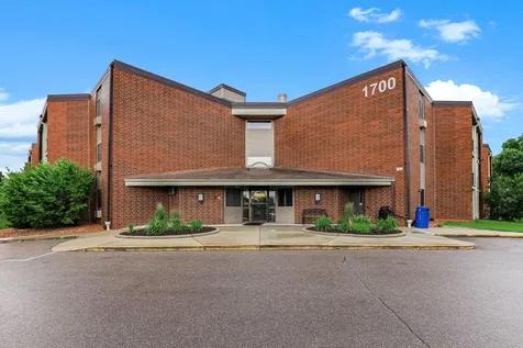 1700 Four Oaks Road Eagan MN 55121