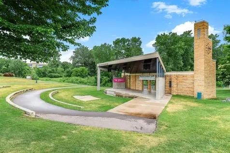 1700 Four Oaks Road Eagan MN 55121
