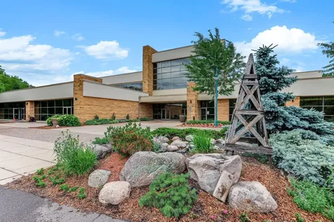 1700 Four Oaks Road Eagan MN 55121