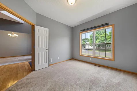 1419 Bluff Street Dundas MN 55019