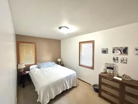 2113 9 1/2 Street N Fargo ND 58102