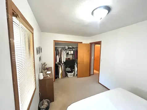 2113 9 1/2 Street N Fargo ND 58102