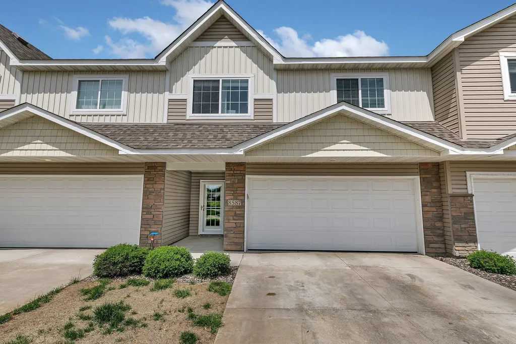 8587 Gateway Circle Monticello MN 55362