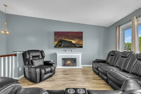 8587 Gateway Circle Monticello MN 55362