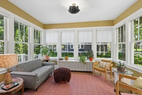 1907 Goodrich Avenue Saint Paul MN 55105