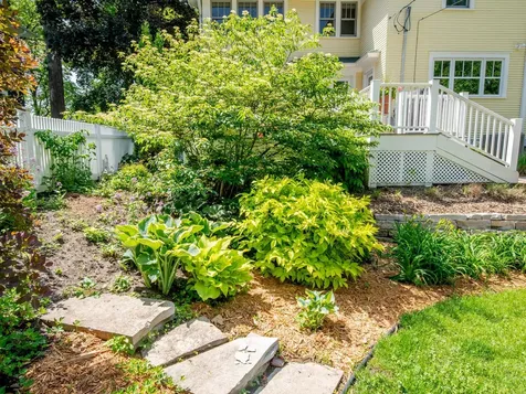 1907 Goodrich Avenue Saint Paul MN 55105