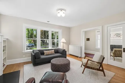 1907 Goodrich Avenue Saint Paul MN 55105