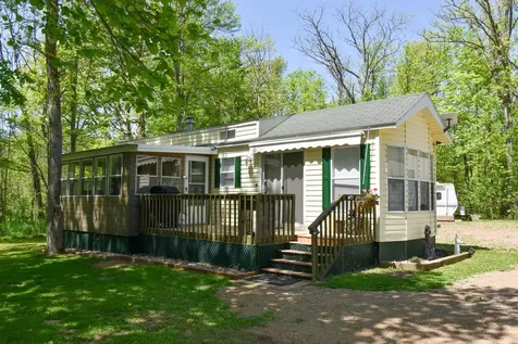 46177 32nd Avenue Isle MN 56342