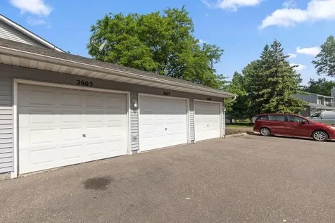 2607 Innsbruck Trail New Brighton MN 55112