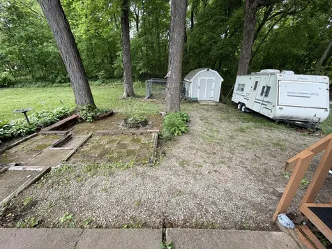 6271 French Lake Path Faribault MN 55021
