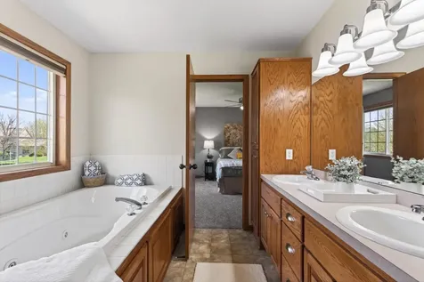 2081 Silver Street Waconia MN 55387