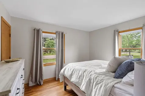1871 Pascal Street Falcon Heights MN 55113