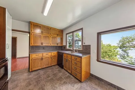 775 Shoreacres Drive Fairmont MN 56031