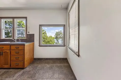 775 Shoreacres Drive Fairmont MN 56031