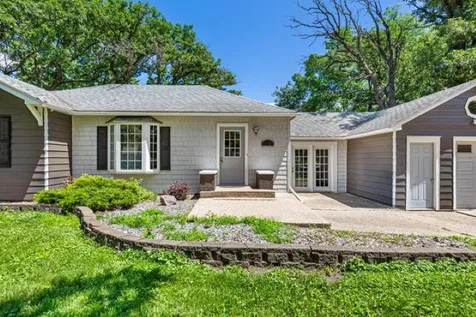 775 Shoreacres Drive Fairmont MN 56031