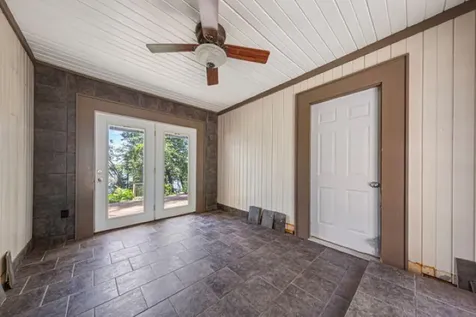 775 Shoreacres Drive Fairmont MN 56031