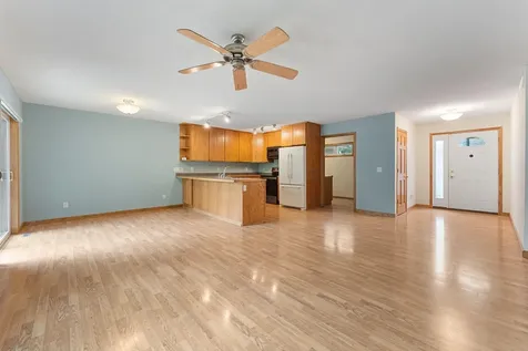 178 Minnesota Avenue Roseville MN 55113