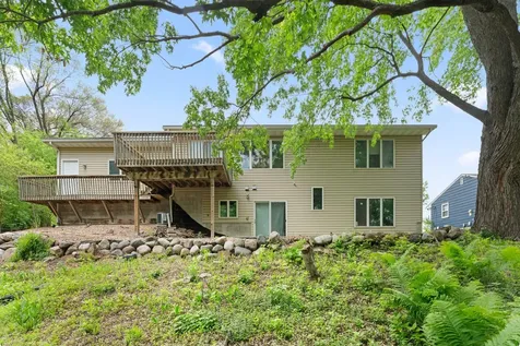 178 Minnesota Avenue Roseville MN 55113