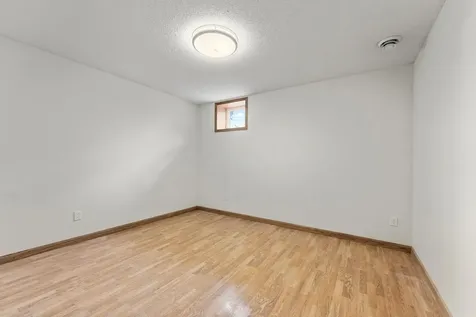 178 Minnesota Avenue Roseville MN 55113