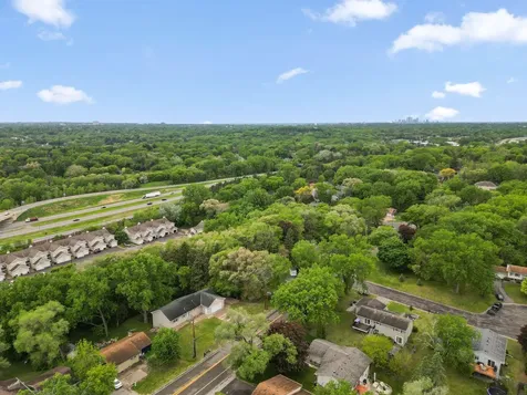 178 Minnesota Avenue Roseville MN 55113