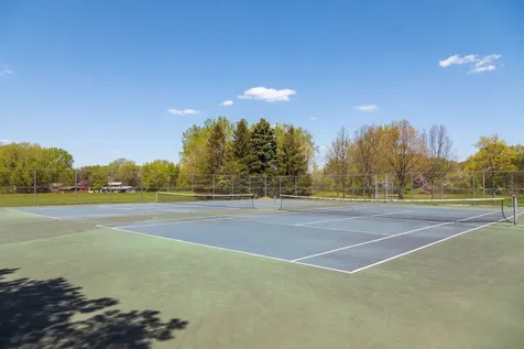 47 River Woods Lane Burnsville MN 55337