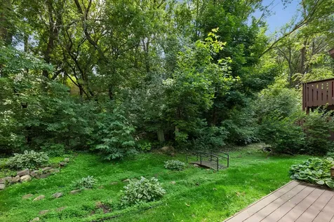 47 River Woods Lane Burnsville MN 55337