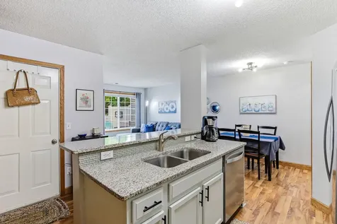 6458 158th Street W Apple Valley MN 55124