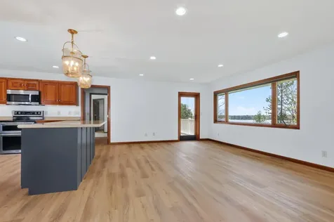 32139 Sunny Beach Road Grand Rapids MN 55744