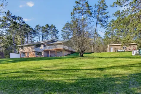 32139 Sunny Beach Road Grand Rapids MN 55744