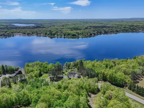 32139 Sunny Beach Road Grand Rapids MN 55744