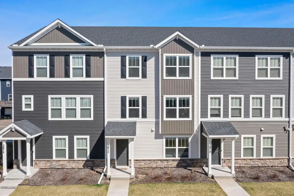 5872 156th Way Apple Valley MN 55124