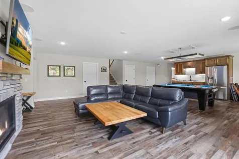 18540 Flamingo Street NW Cedar MN 55011