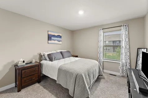 13760 Carrakay Way Rosemount MN 55068