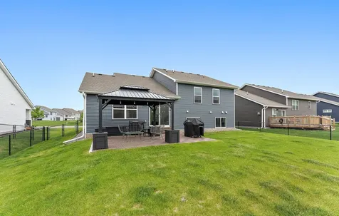 13760 Carrakay Way Rosemount MN 55068