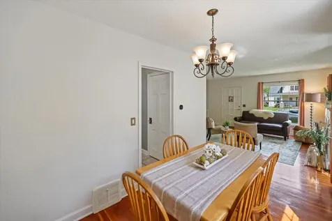 3805 Zenith Avenue N Robbinsdale MN 55422