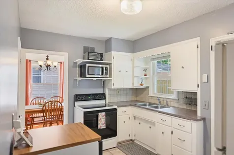 3805 Zenith Avenue N Robbinsdale MN 55422