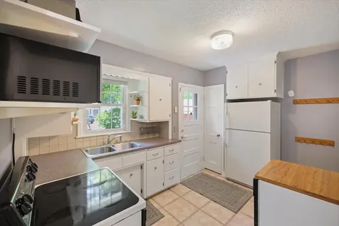 3805 Zenith Avenue N Robbinsdale MN 55422