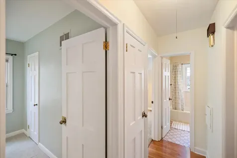 3805 Zenith Avenue N Robbinsdale MN 55422