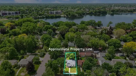3805 Zenith Avenue N Robbinsdale MN 55422