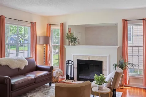 3805 Zenith Avenue N Robbinsdale MN 55422