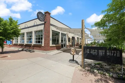 3805 Zenith Avenue N Robbinsdale MN 55422