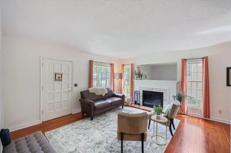 3805 Zenith Avenue N Robbinsdale MN 55422