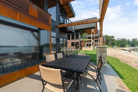 Cragun's Hillside #703 6 Bdrm Cronobles Court East Gull Lake MN 56401