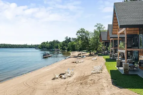 Cragun's Hillside #703 6 Bdrm Cronobles Court East Gull Lake MN 56401