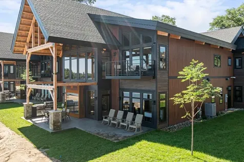 Cragun's Hillside #703 6 Bdrm Cronobles Court East Gull Lake MN 56401