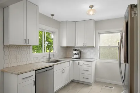 5741 13th Avenue S Minneapolis MN 55417