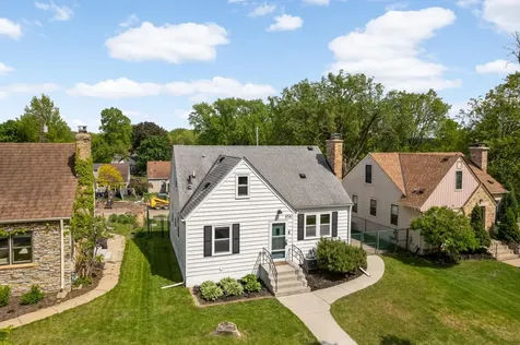 5741 13th Avenue S Minneapolis MN 55417