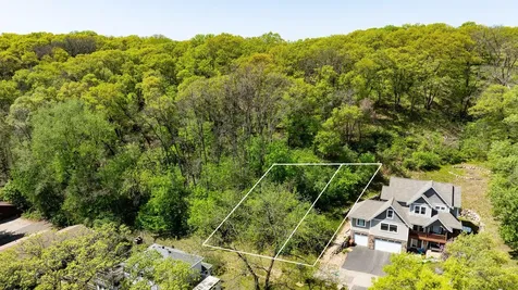 63X Oakwood Street S Bayport MN 55003