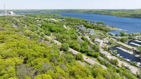 63X Oakwood Street S Bayport MN 55003